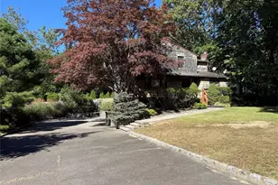 17 Gull Dip Rd, Ridge, NY 11961 - Photo 33