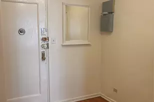 33-25 81st St, Jackson Heights, NY 11372 - Photo 3