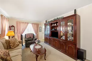 80-29 259th St, Glen Oaks, NY 11004 - Photo 5