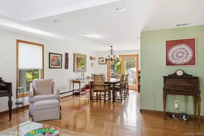 1 High Hill, East Setauket, NY 11733 - Photo 5
