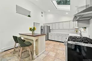 16 Georgann Rd, Manorville, NY 11949 - Photo 11