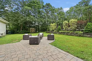 16 Georgann Rd, Manorville, NY 11949 - Photo 25