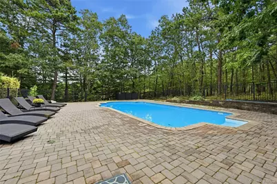 16 Georgann Road, Manorville, NY 11949 - Photo 31