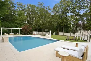 20 Beaumont Dr, Melville, NY 11747 - Photo 39