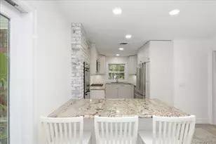 20 Beaumont Dr, Melville, NY 11747 - Photo 13