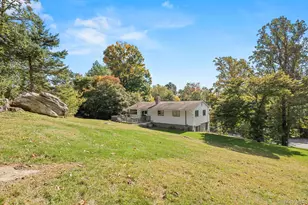 8 Dover Ln, Carmel, NY 10512 - Photo 29