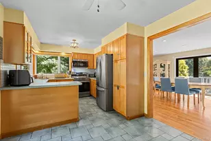 8 Dover Ln, Carmel, NY 10512 - Photo 13