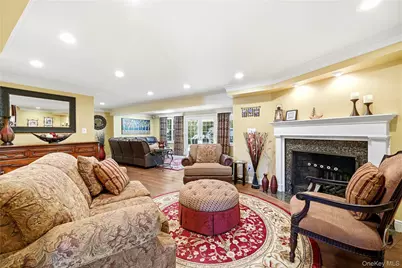 72 Wenwood Drive, Massapequa Park, NY 11762 - Photo 27