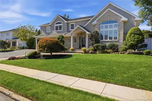 72 Wenwood Dr, Massapequa Park, NY 11762 - Photo 5