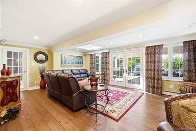 72 Wenwood Drive, Massapequa Park, NY 11762 - Photo 29