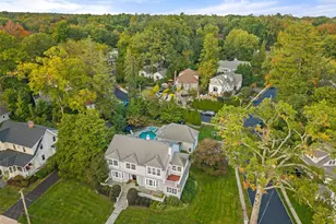 90 E Brookside Dr, Larchmont, NY 10538 - Photo 33