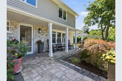6 Daniel Drive, Glen Cove, NY 11542 - Photo 3