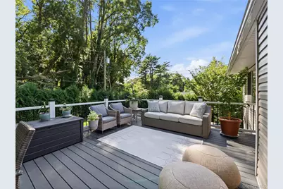 6 Daniel Drive, Glen Cove, NY 11542 - Photo 17