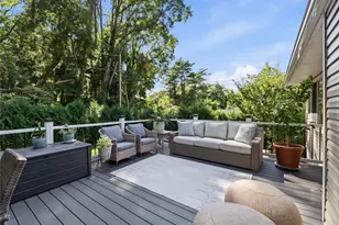 6 Daniel Dr, Glen Cove, NY 11542 - Photo 17