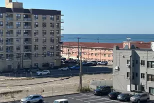 333 Broadway, Long Beach, NY 11561 - Photo 11