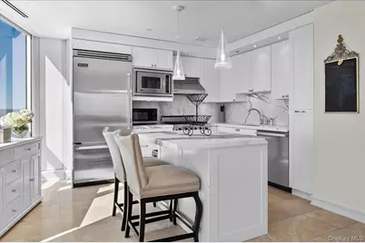 1 Renaissance Square #23C, White Plains, NY 10601 - Photo 11