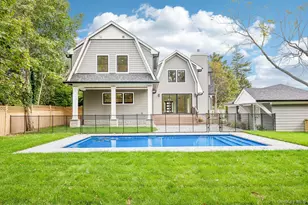 10 Nelson Ave, Blue Point, NY 11715 - Photo 37