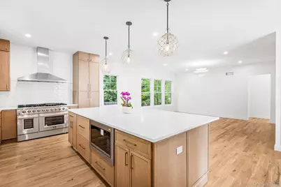 10 Nelson Avenue, Blue Point, NY 11715 - Photo 7