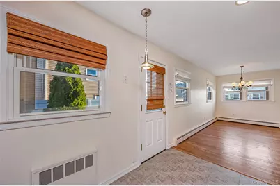 159 Washington Street, Farmingdale, NY 11735 - Photo 9