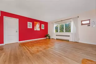 159 Washington St, Farmingdale, NY 11735 - Photo 5