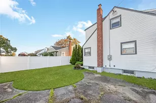 159 Washington St, Farmingdale, NY 11735 - Photo 27