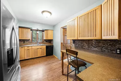 2 Easterly Road, Hampton Bays, NY 11946 - Photo 13