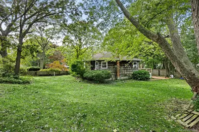 2 Easterly Road, Hampton Bays, NY 11946 - Photo 21