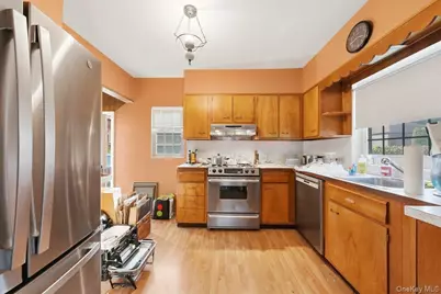 54 Kimball Terrace, Yonkers, NY 10704 - Photo 5
