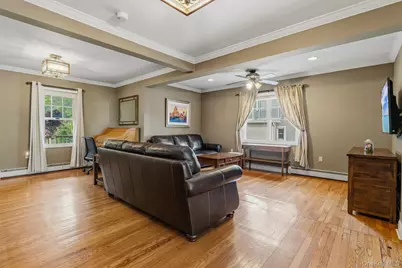 157 Martin Place, Pearl River, NY 10965 - Photo 11