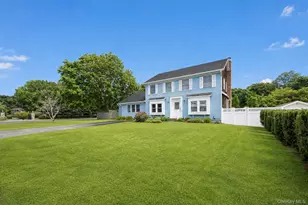 36 George St, Sayville, NY 11782 - Photo 3