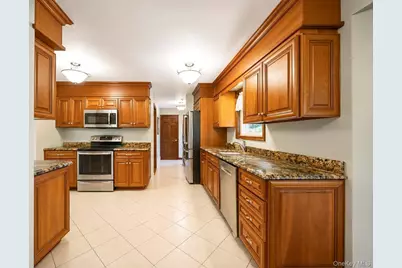 36 George Street, Sayville, NY 11782 - Photo 13