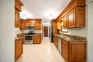 36 George St, Sayville, NY 11782 - Photo 13