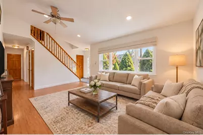 2597 Farsund Drive, Yorktown Heights, NY 10598 - Photo 7
