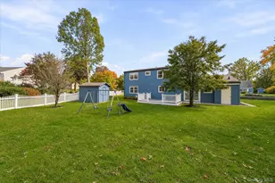 2597 Farsund Dr, Yorktown Heights, NY 10598 - Photo 39