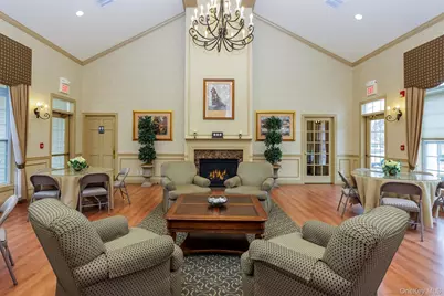 30 Torrey Pine Lane, Bay Shore, NY 11706 - Photo 29