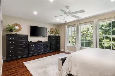 30 Torrey Pine Lane, Bay Shore, NY 11706 - Photo 19