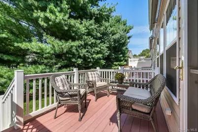 30 Torrey Pine Lane, Bay Shore, NY 11706 - Photo 23
