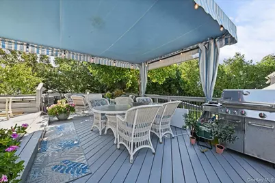 176 S Centre Avenue, Rockville Centre, NY 11570 - Photo 23