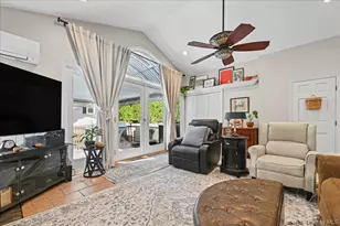 176 S Centre Ave, Rockville Centre, NY 11570 - Photo 13