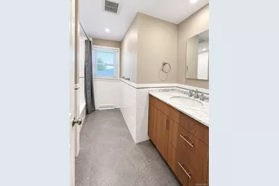 153 E Central Avenue #2nd Floor, Pearl River, NY 10965 - Photo 7