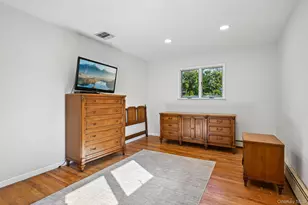 26 Falcon Dr, Hauppauge, NY 11788 - Photo 15