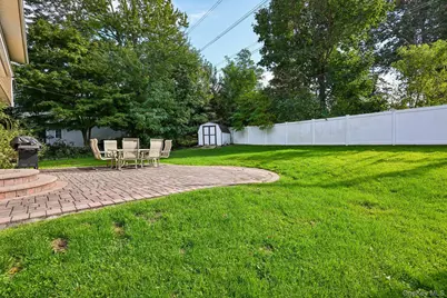 26 Falcon Drive, Hauppauge, NY 11788 - Photo 23