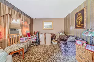 29 Walton St, Brentwood, NY 11717 - Photo 5