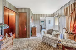 29 Walton St, Brentwood, NY 11717 - Photo 11