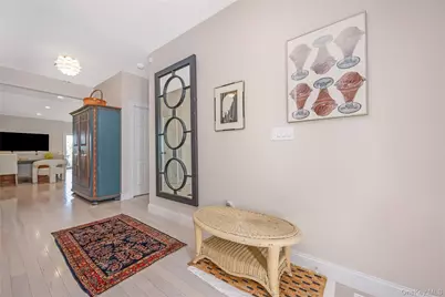 32 Tyler Drive, Riverhead, NY 11901 - Photo 5