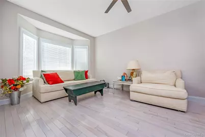32 Tyler Drive, Riverhead, NY 11901 - Photo 7