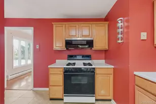 40 Huguenot Rd, Carmel, NY 10512 - Photo 9