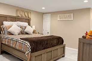 24 N Montgomery St, Valley Stream, NY 11580 - Photo 19