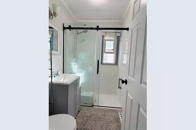 24 N Montgomery Street, Valley Stream, NY 11580 - Photo 13