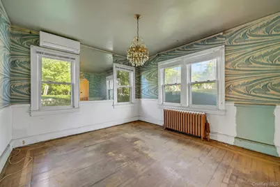 402 Hancock Avenue, Mount Vernon, NY 10553 - Photo 7